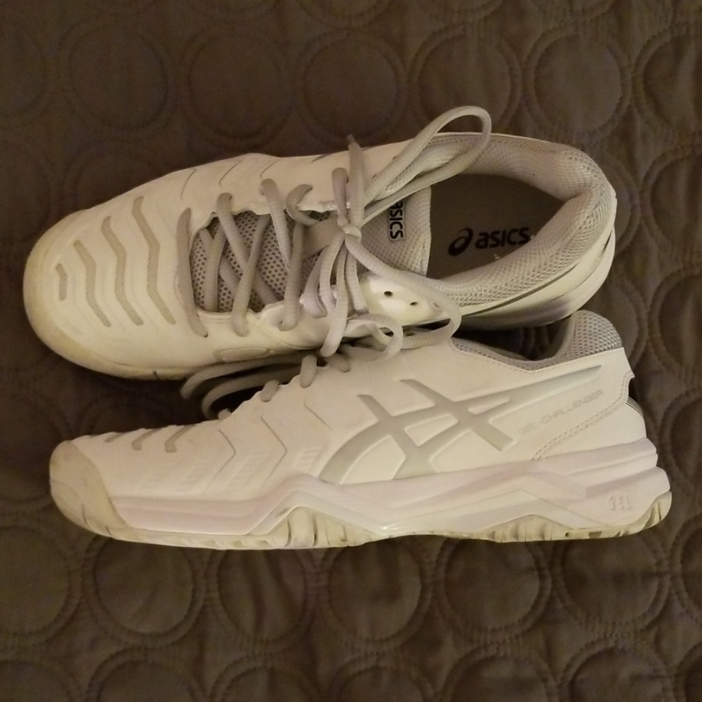 Asics Tennis shoes